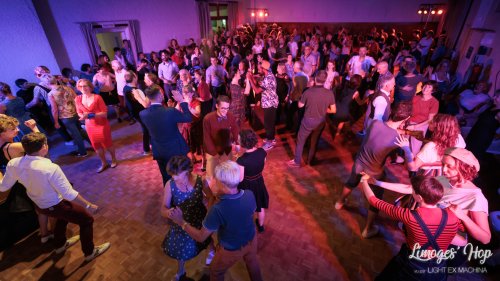 Limoges'Hop festival 2022

Partage libre avec le crédit et la citation (@lightexmachina) de l'auteur pour tout usage non promotionnel et non commercial.

© Alexandre - LIGHT EX MACHINA 2022, tous droits réservés.